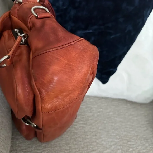 Miu Miu Brown Leather Shoulder Bag with Velvet Bow - Picture 5 of 7